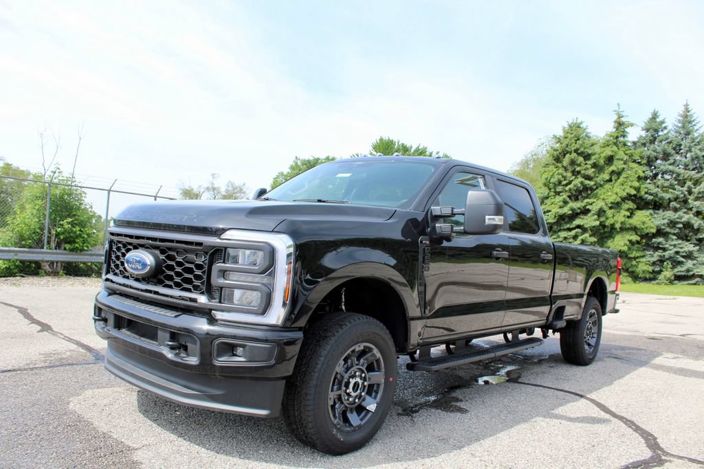 New 2026 Ford F350 Platinum w/ FX4 Off-Road Package AWD/4WD image 34