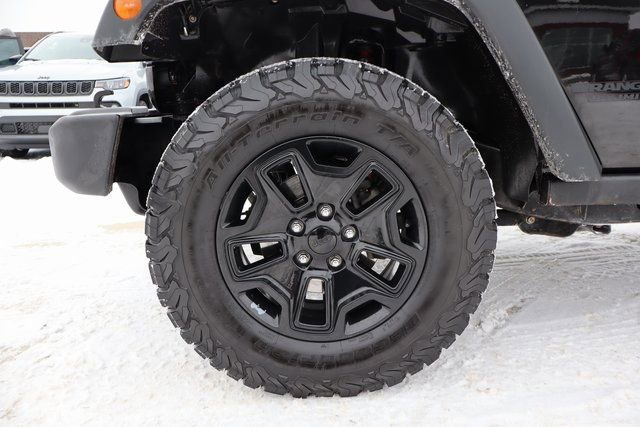 Used 2017 Jeep Wrangler Unlimited Willys image 25