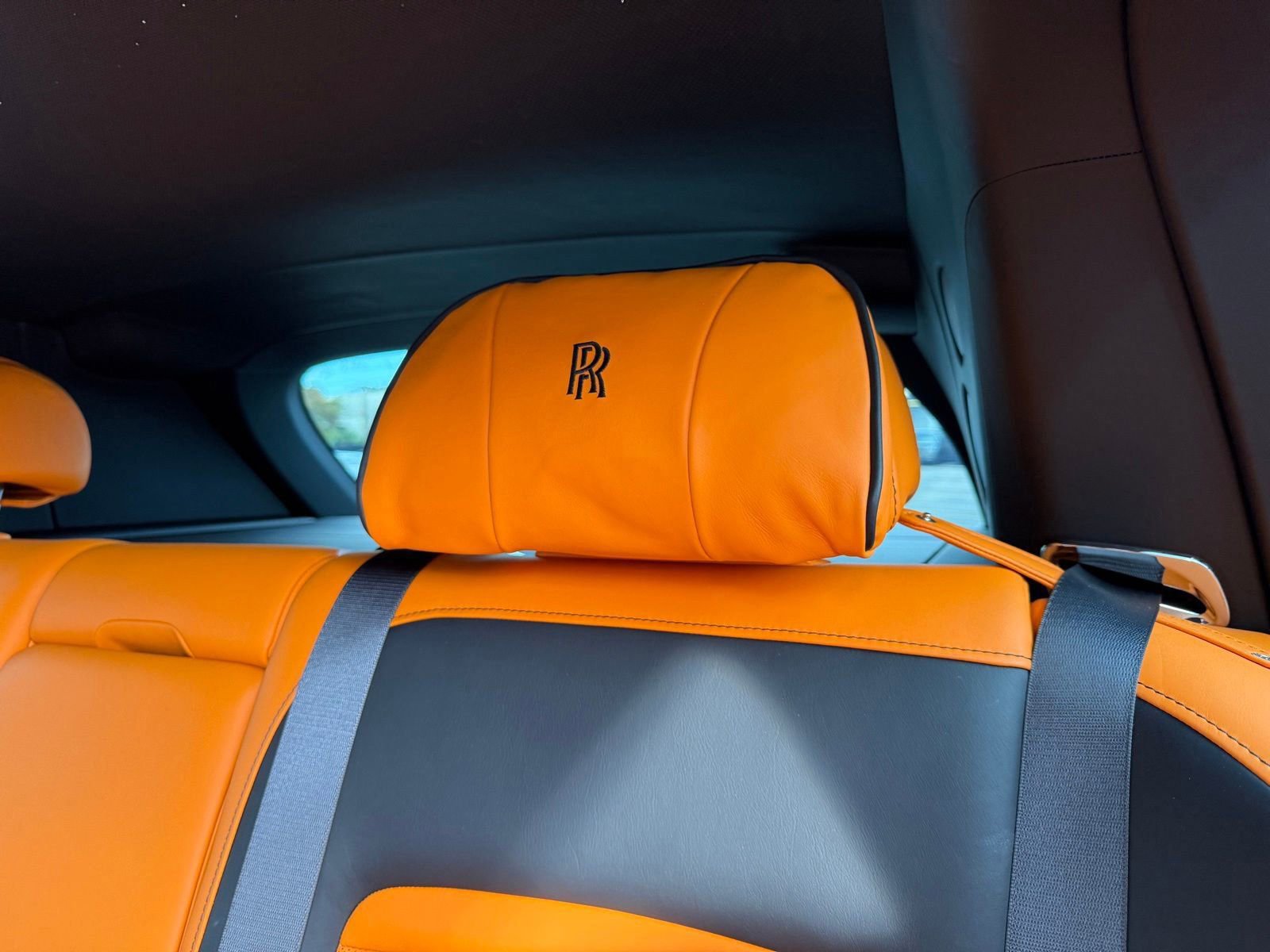 Used 2025 Rolls-Royce Cullinan image 45