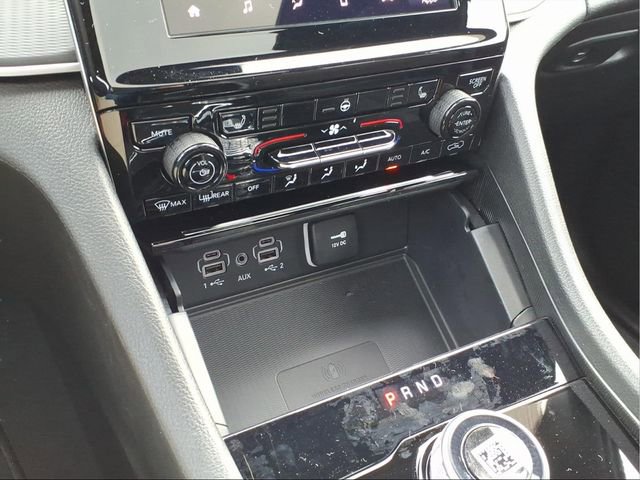 New 2025 Jeep Grand Cherokee Altitude AWD/4WD image 24