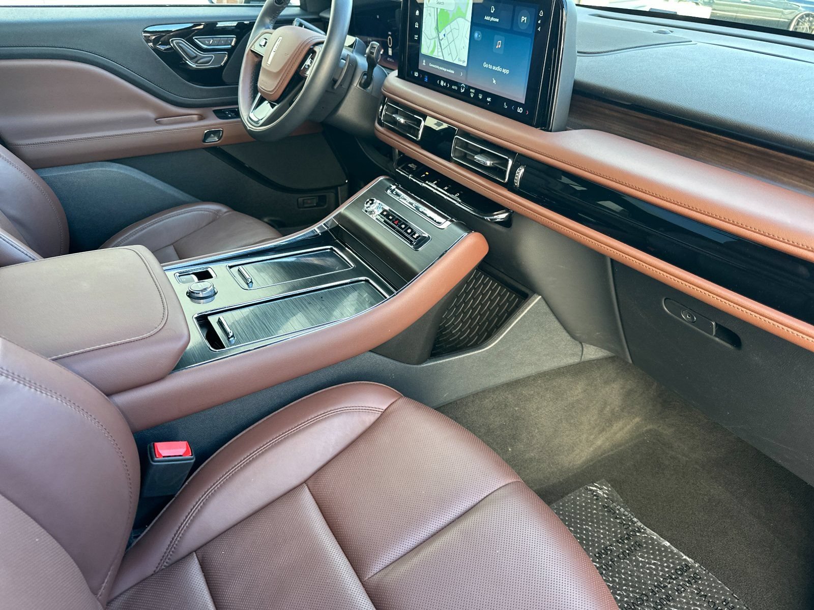 New 2026 Lincoln Aviator Reserve AWD/4WD image 16