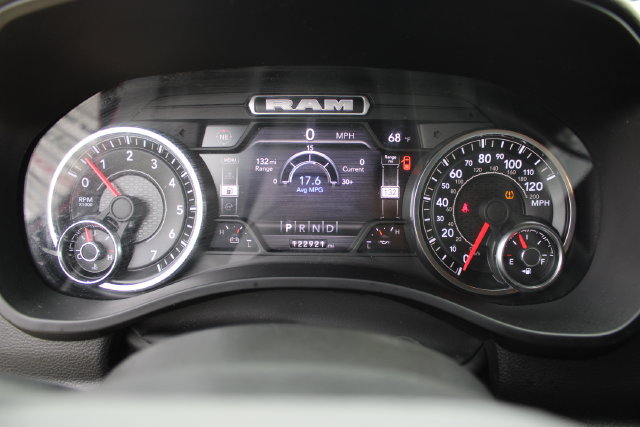 Used 2022 RAM 1500 Big Horn AWD/4WD image 19