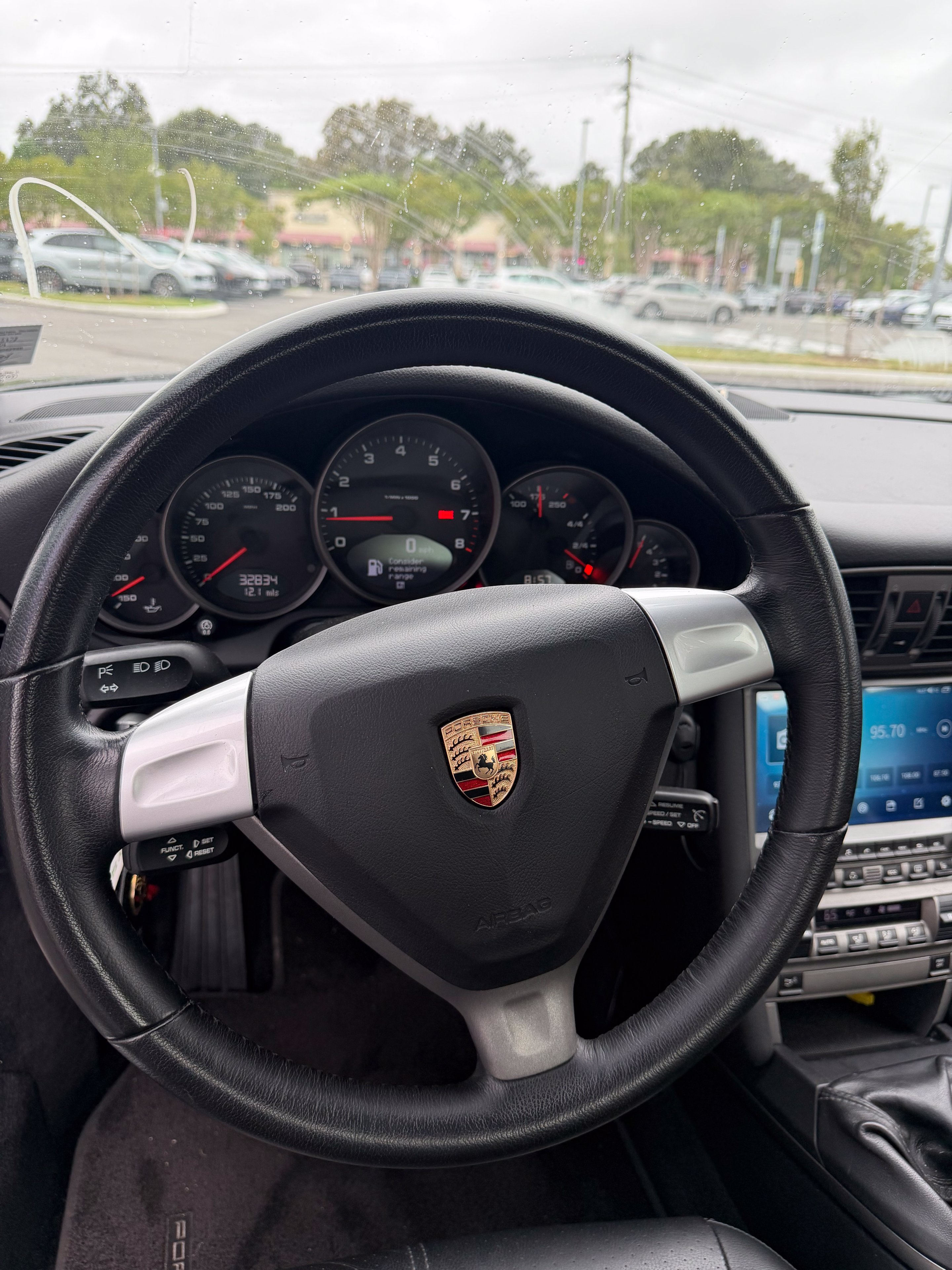 Used 2006 Porsche 911 Carrera RWD image 12