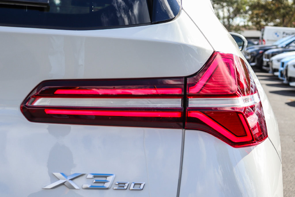 Used 2026 BMW X3 xDrive30i w/ Convenience Package AWD/4WD image 7