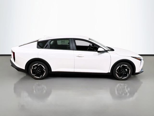 New 2026 Kia K4 EX image 8