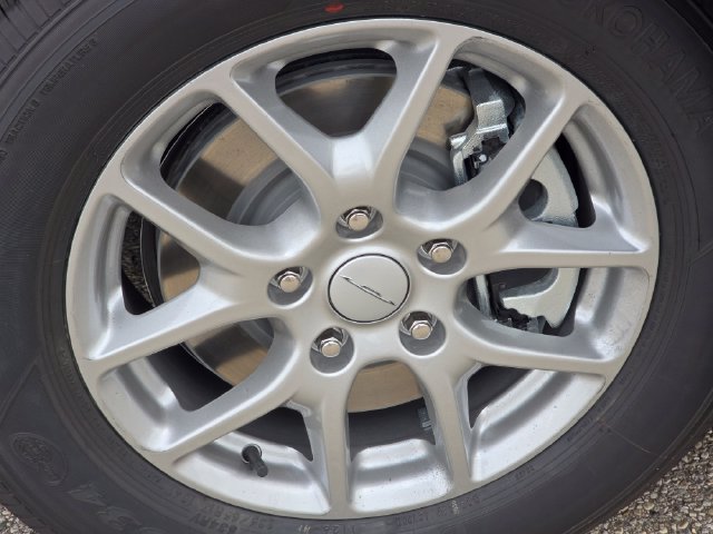 New 2027 Chrysler Pacifica LX FWD image 20