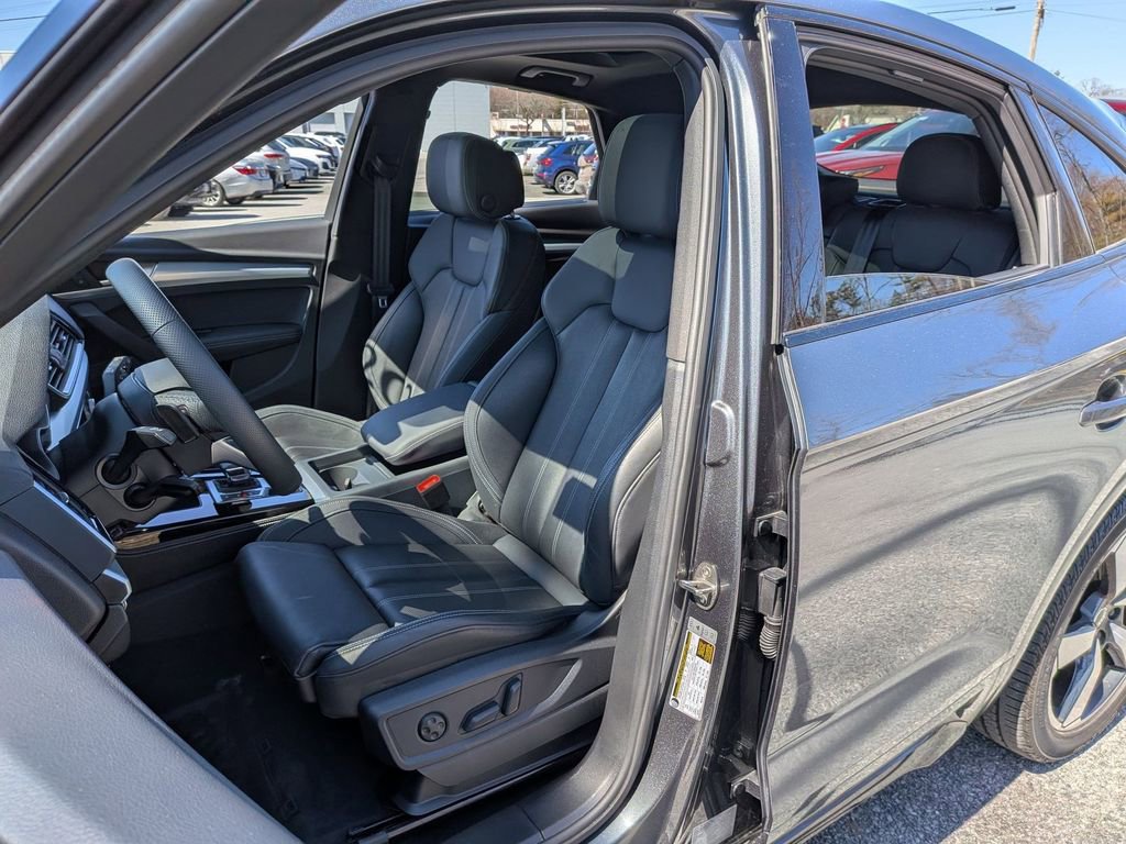 Certified 2024 Audi Q5 2.0T Premium Plus image 8