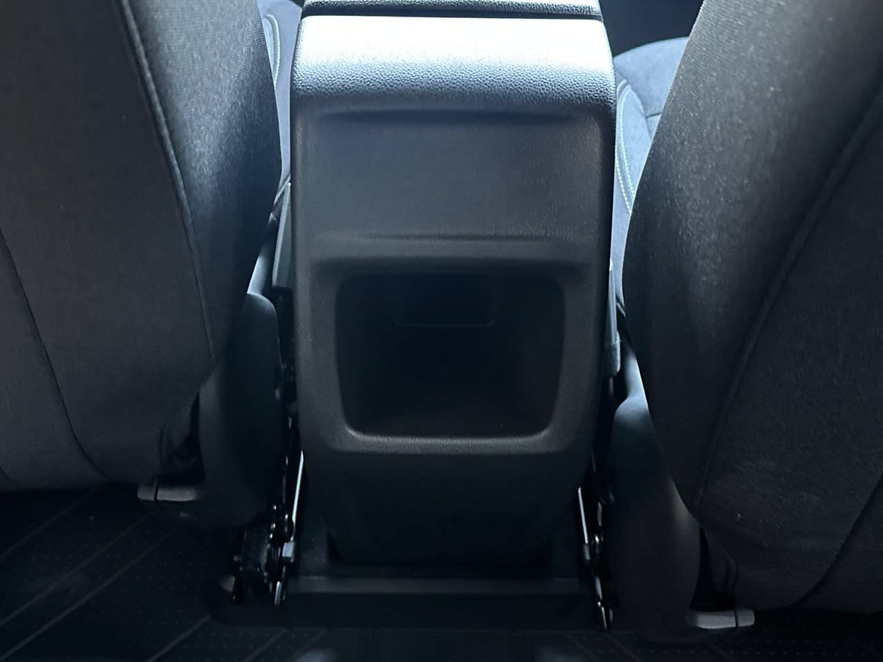 New 2026 Chevrolet Trax RS w/ Sunroof Package FWD image 24