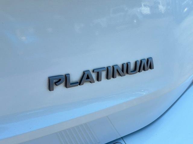 Used 2024 Nissan Rogue Platinum w/ Platinum Premium Package FWD image 28