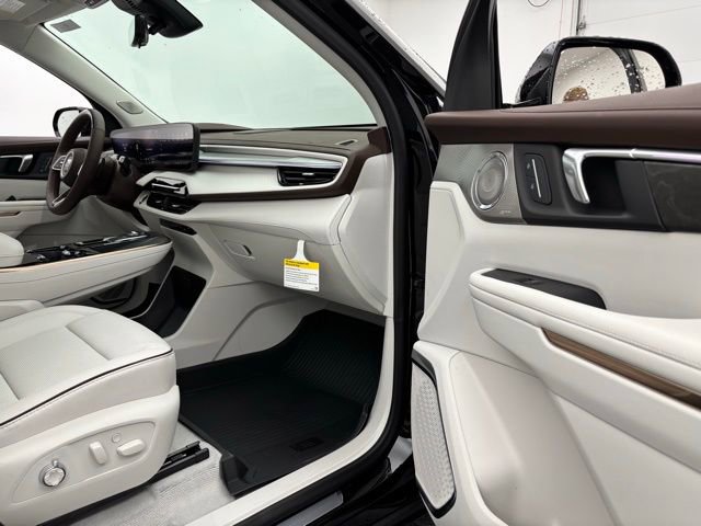 New 2026 Buick Enclave Avenir image 36