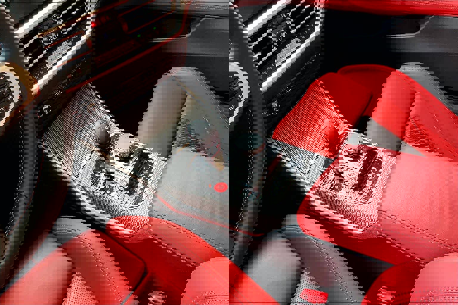 Used 2022 BMW M4 xDrive Competition w/ Executive Package image 15