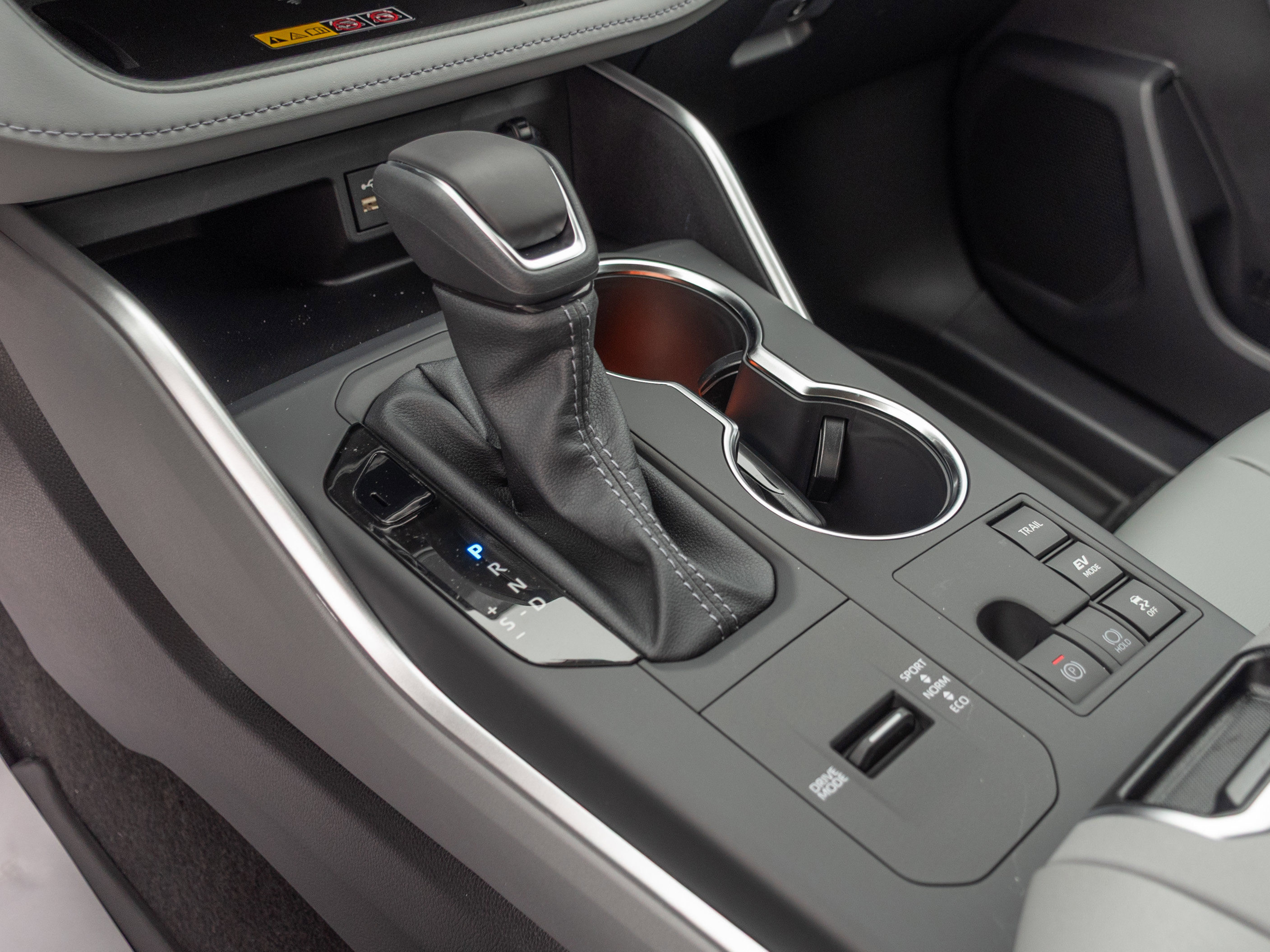 New 2026 Toyota Highlander XLE image 12