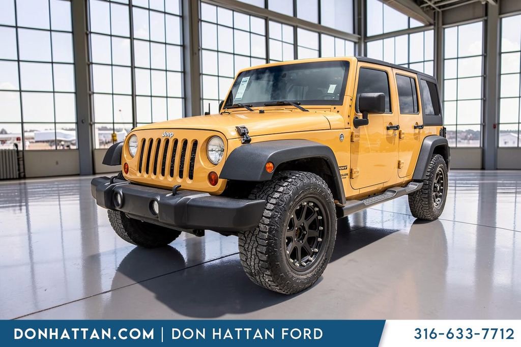 Used 2013 Jeep Wrangler Unlimited Sport AWD/4WD image 27
