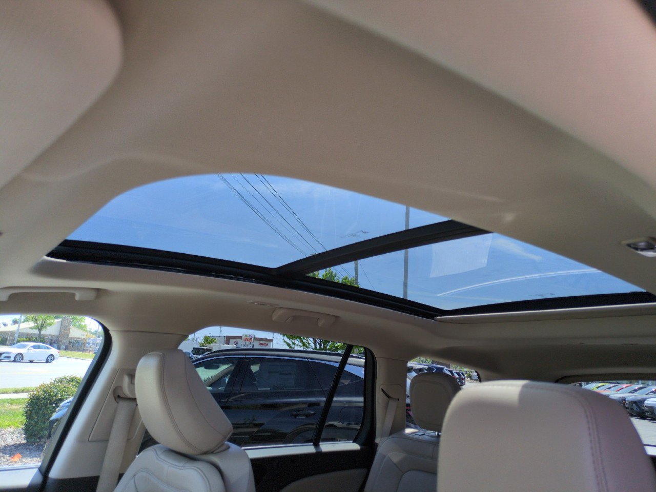 Used 2022 Lincoln Aviator Reserve w/ Equipment Group 201A RWD image 35