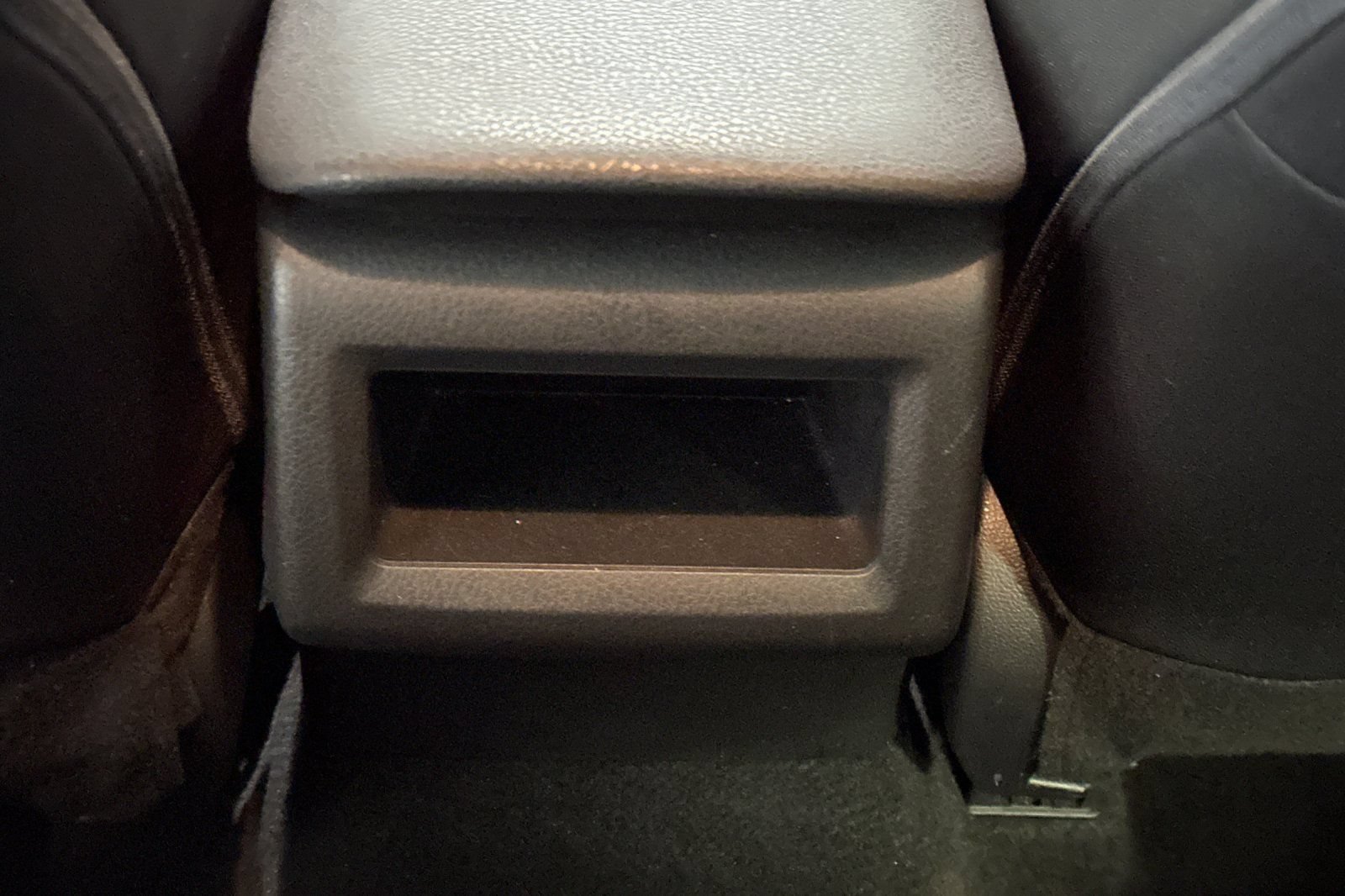 Used 2024 Toyota Camry LE FWD image 15