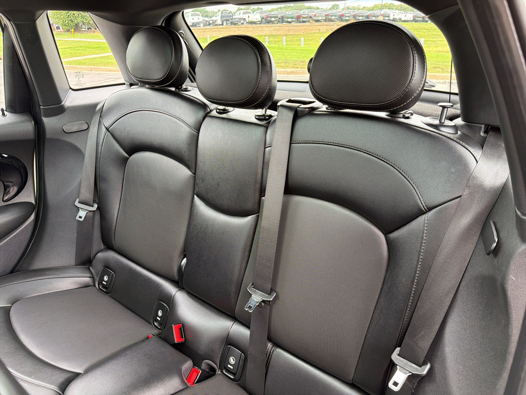 Used 2015 MINI Cooper S FWD image 33