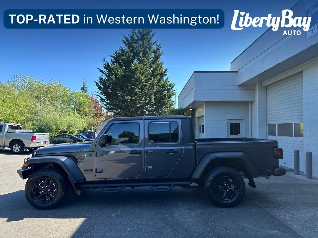 Used 2023 Jeep Gladiator Sport AWD/4WD image 4