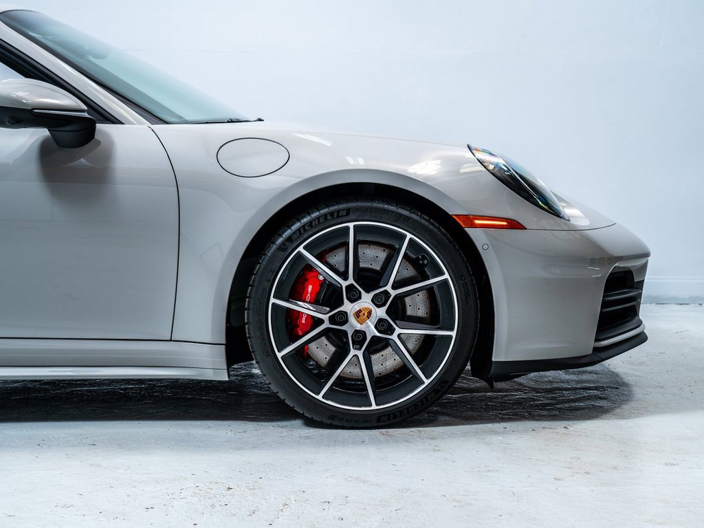 New 2026 Porsche 911 Carrera 4S image 12