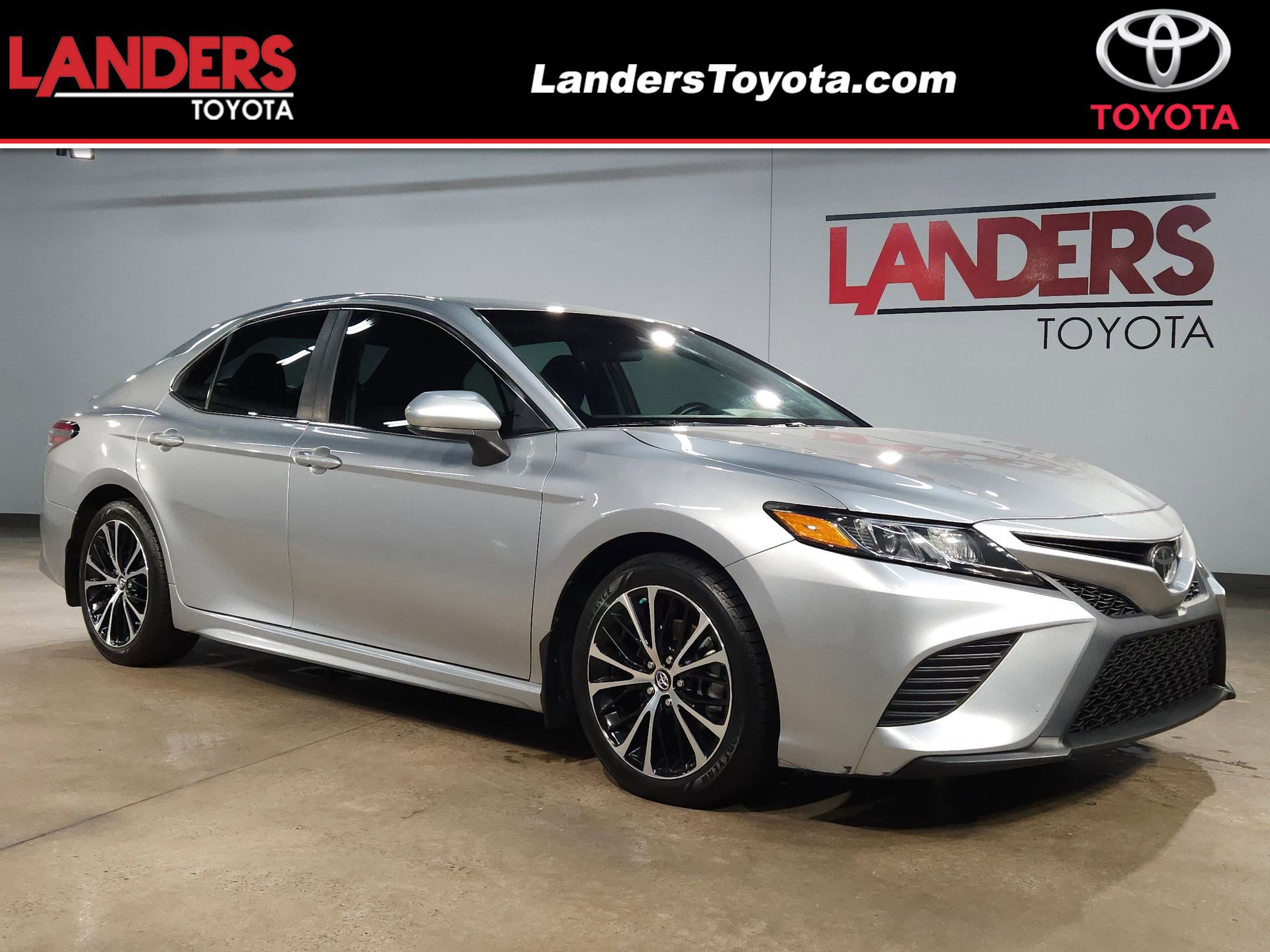 Used 2018 Toyota Camry SE