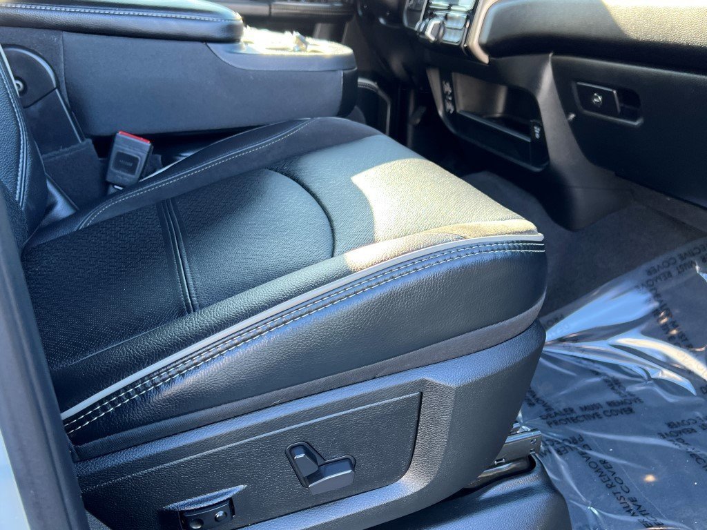 Used 2024 RAM 2500 Laramie w/ Safety Group image 15