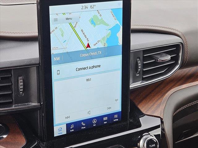 Used 2021 Ford Explorer King Ranch w/ Premium Technology Package image 15