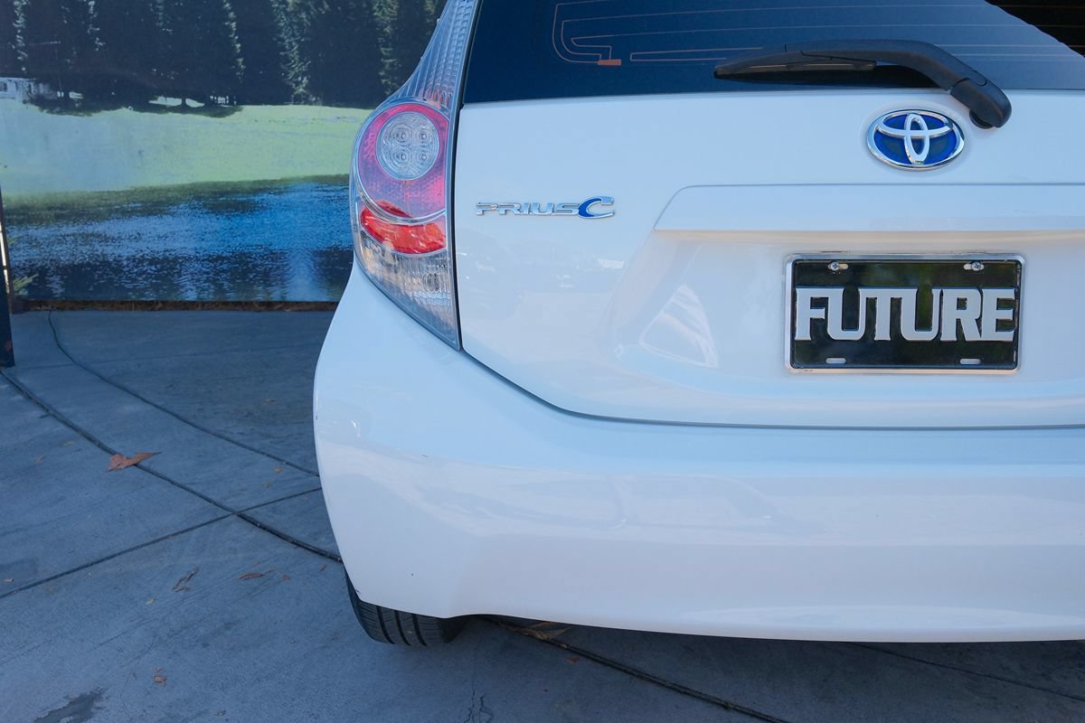Used 2014 Toyota Prius C Three FWD image 36
