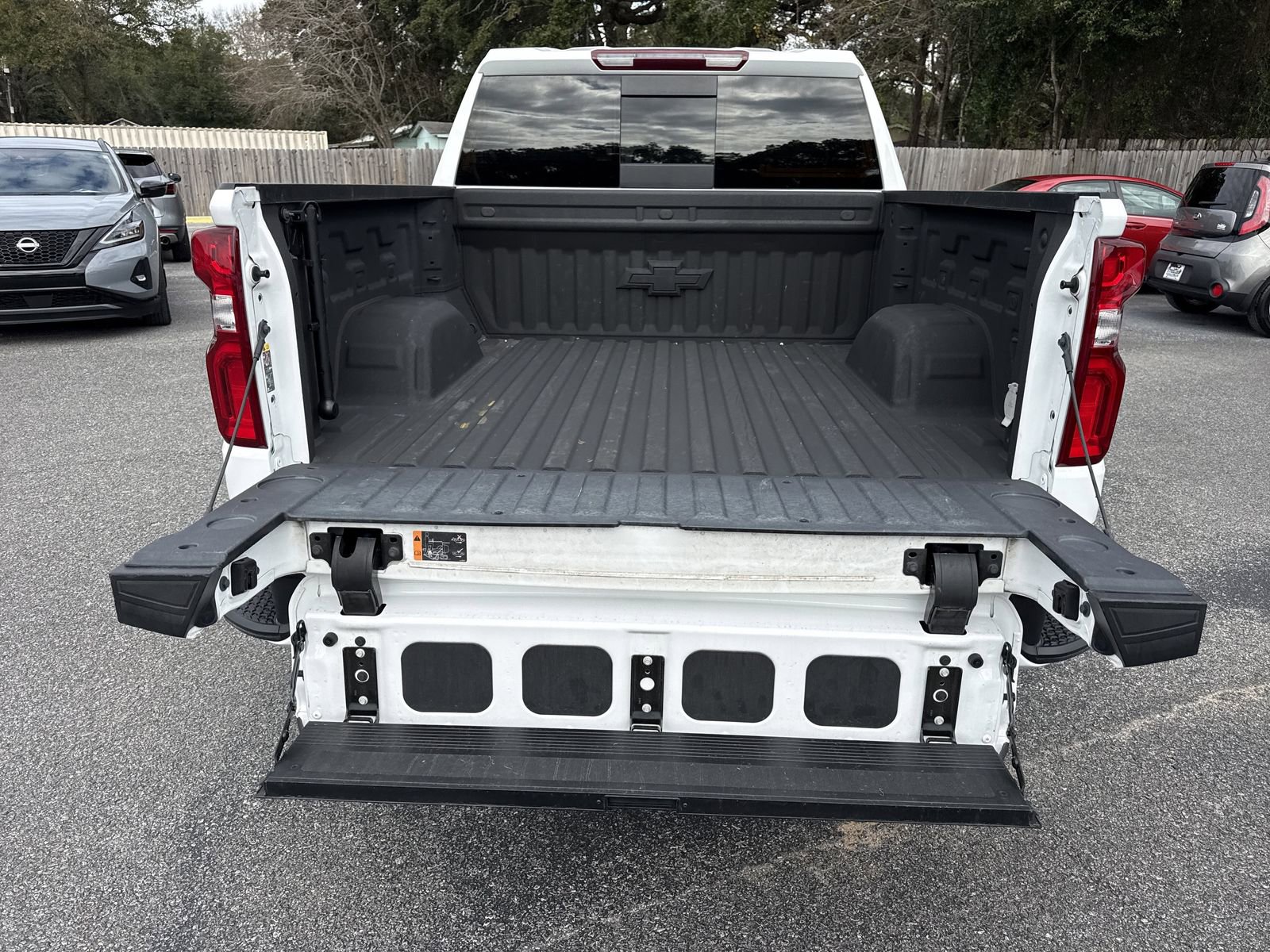 Used 2024 Chevrolet Silverado 1500 RST image 31