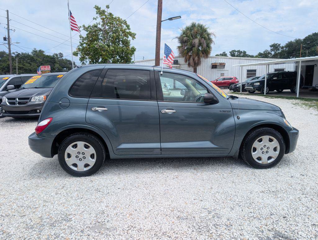 Used 2006 Chrysler PT Cruiser Touring FWD image 8