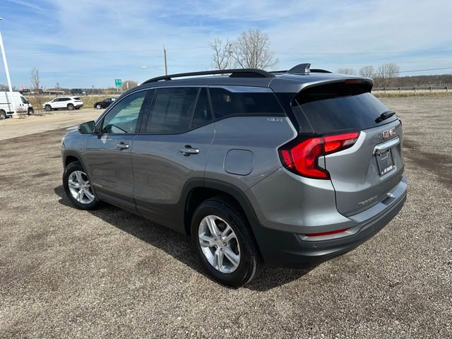 Used 2020 GMC Terrain SLE w/ Driver Convenience Package image 9
