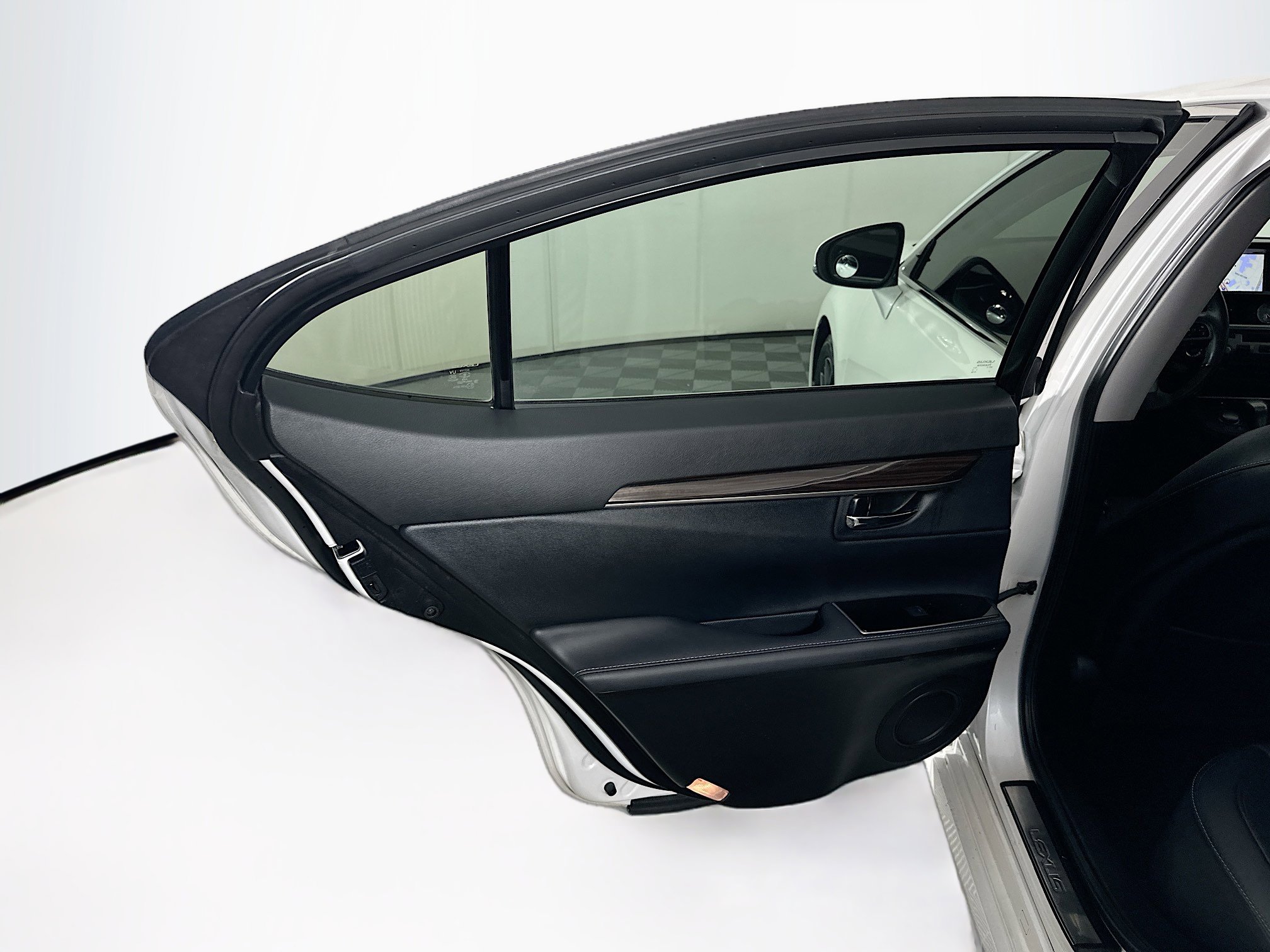 Used 2017 Lexus ES 350 w/ Navigation System Package image 26