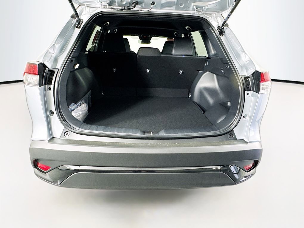 New 2026 Toyota Corolla Cross SE image 25