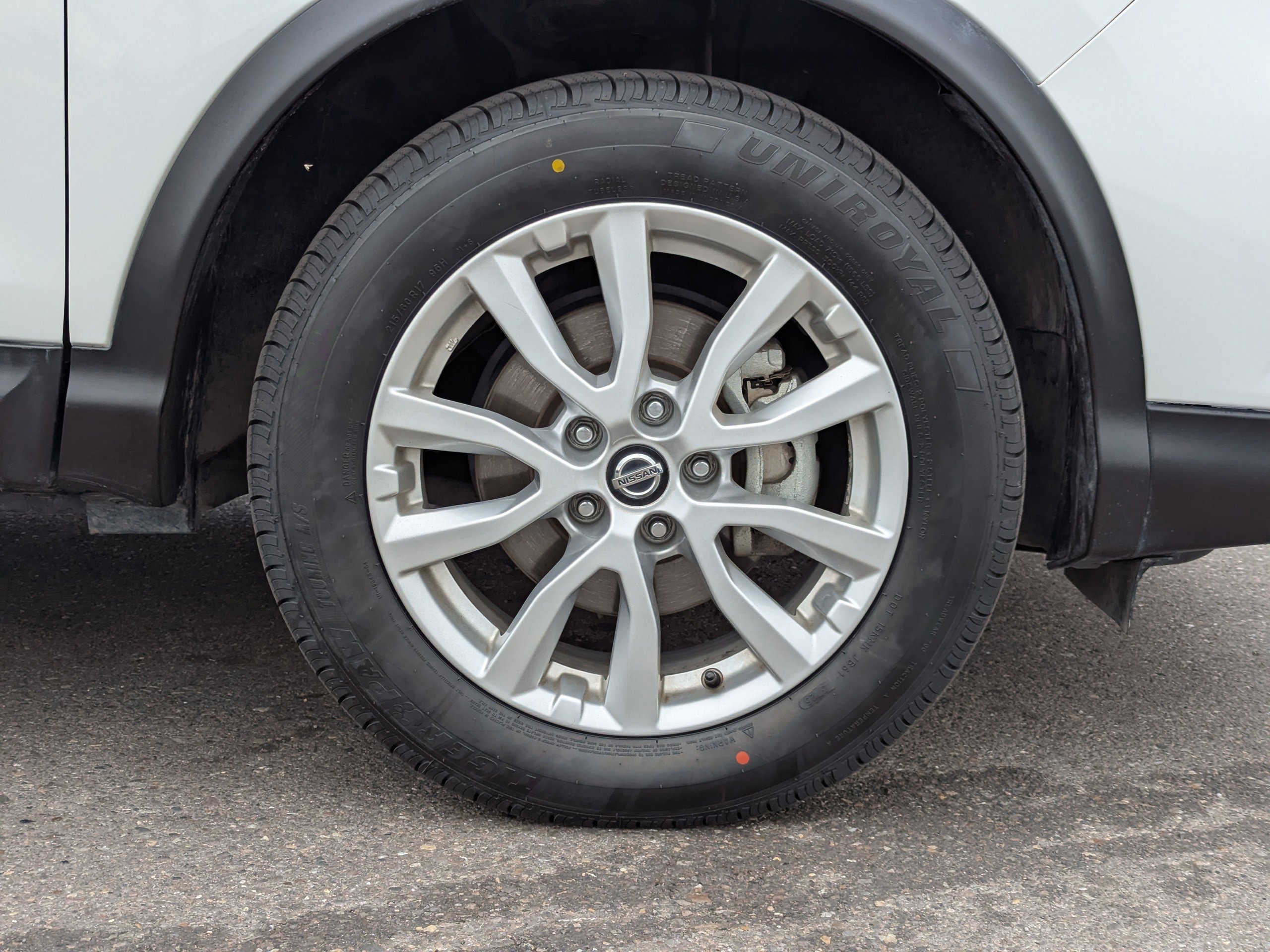 Used 2021 Nissan Rogue Sport S AWD/4WD image 46