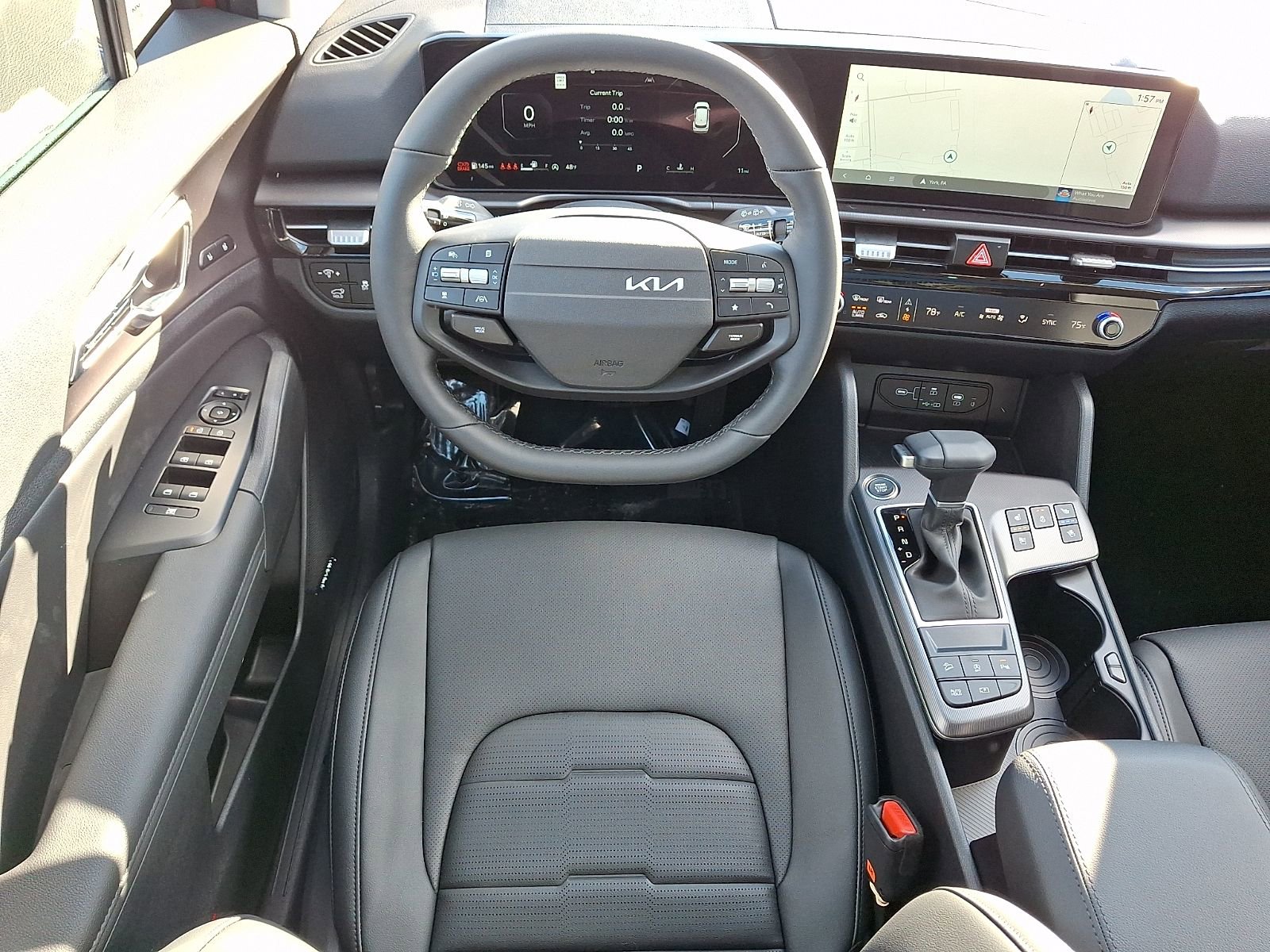 New 2026 Kia Sportage SX image 12