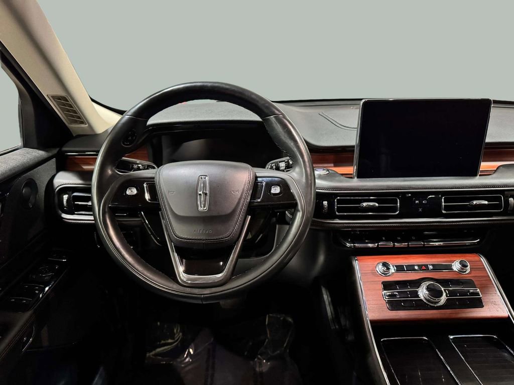 Certified 2023 Lincoln Aviator Reserve w/ Elements Package Plus image 20