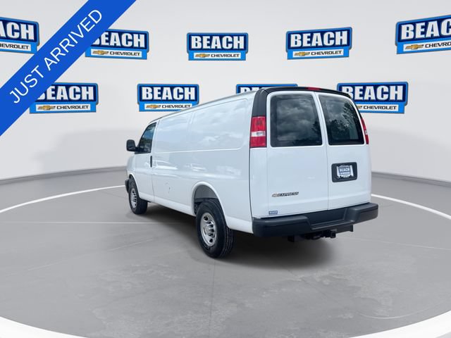New 2026 Chevrolet Express 2500 w/ Driver Convenience Package RWD image 6