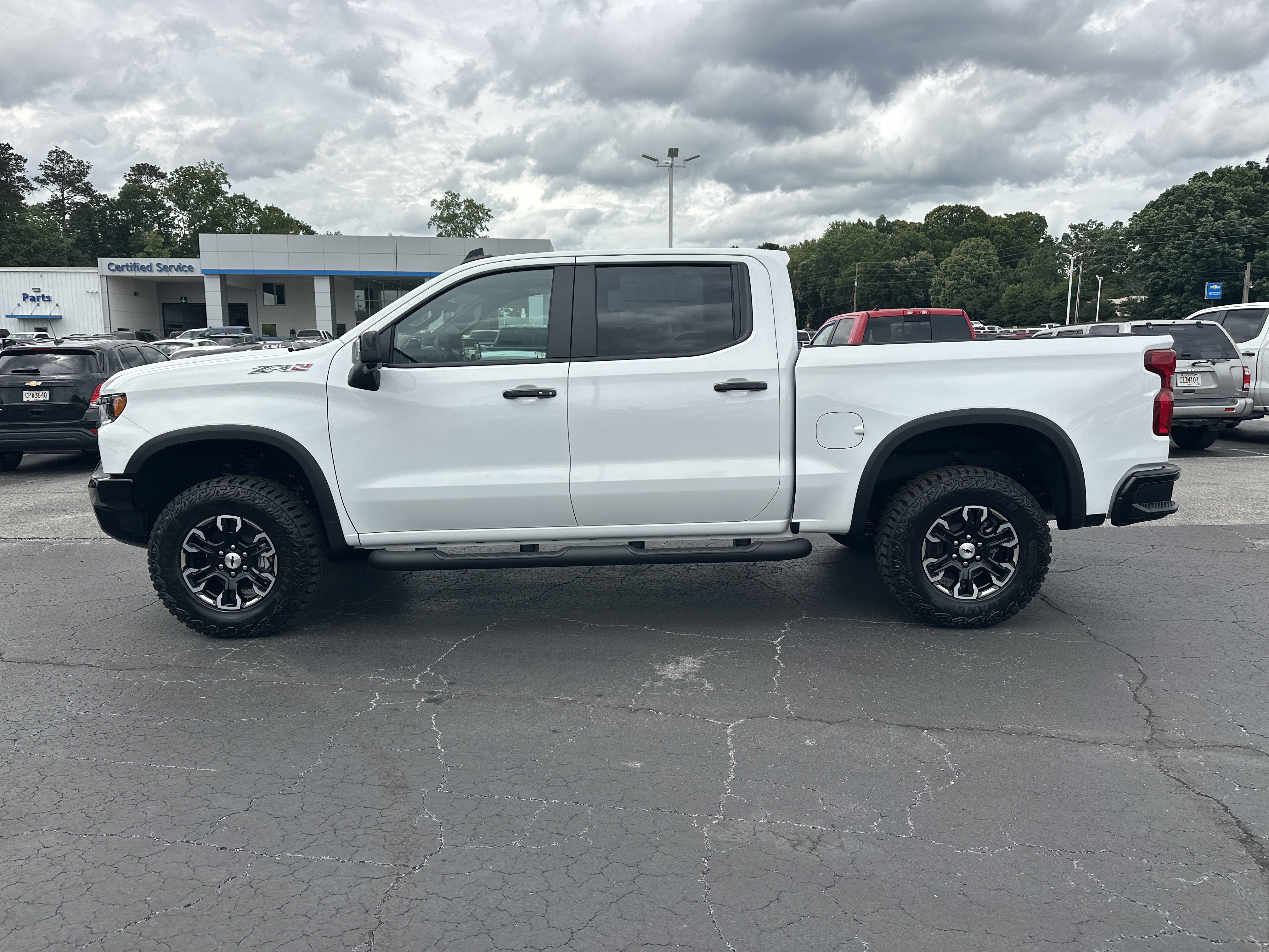New 2026 Chevrolet Silverado 1500 ZR2 AWD/4WD image 6