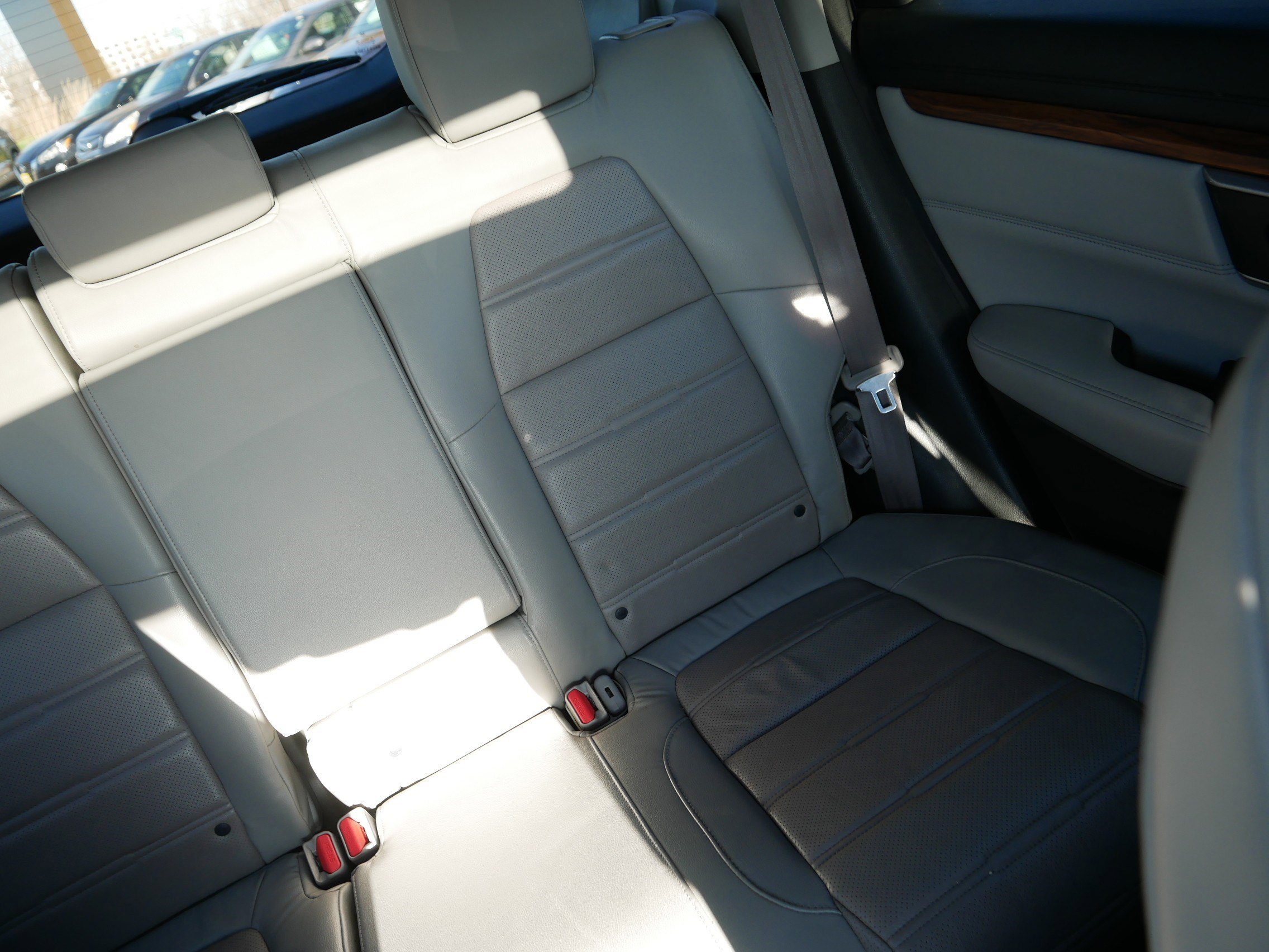 Used 2017 Honda CR-V Touring image 14