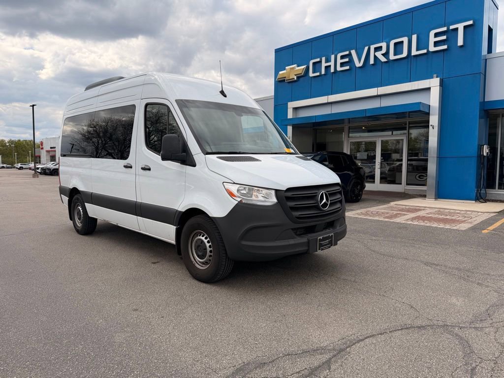 Used 2024 Mercedes-Benz Sprinter 2500 image 1