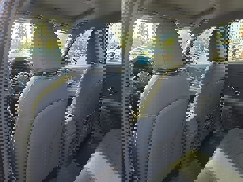 New 2026 Hyundai Elantra SEL Sport Premium image 20