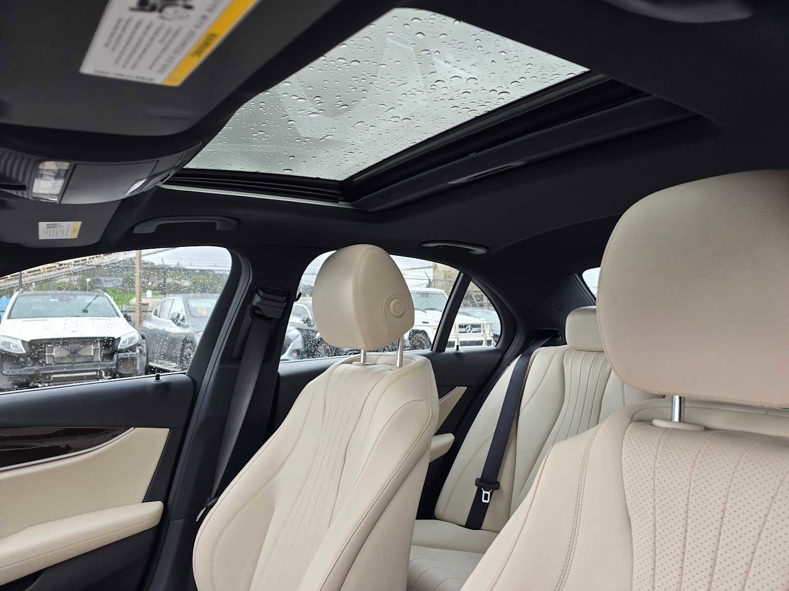 Used 2022 Mercedes-Benz E 350 Sedan image 24