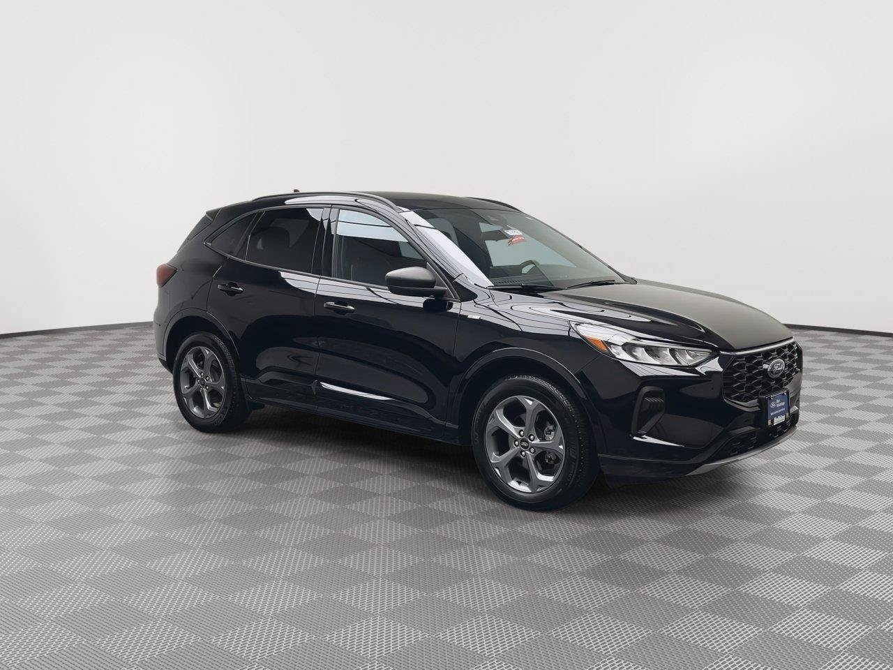 Certified 2023 Ford Escape ST-Line w/ Tech Pack #1 AWD/4WD image 39