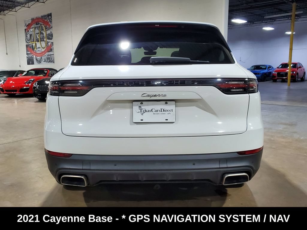 Used 2021 Porsche Cayenne AWD/4WD image 11