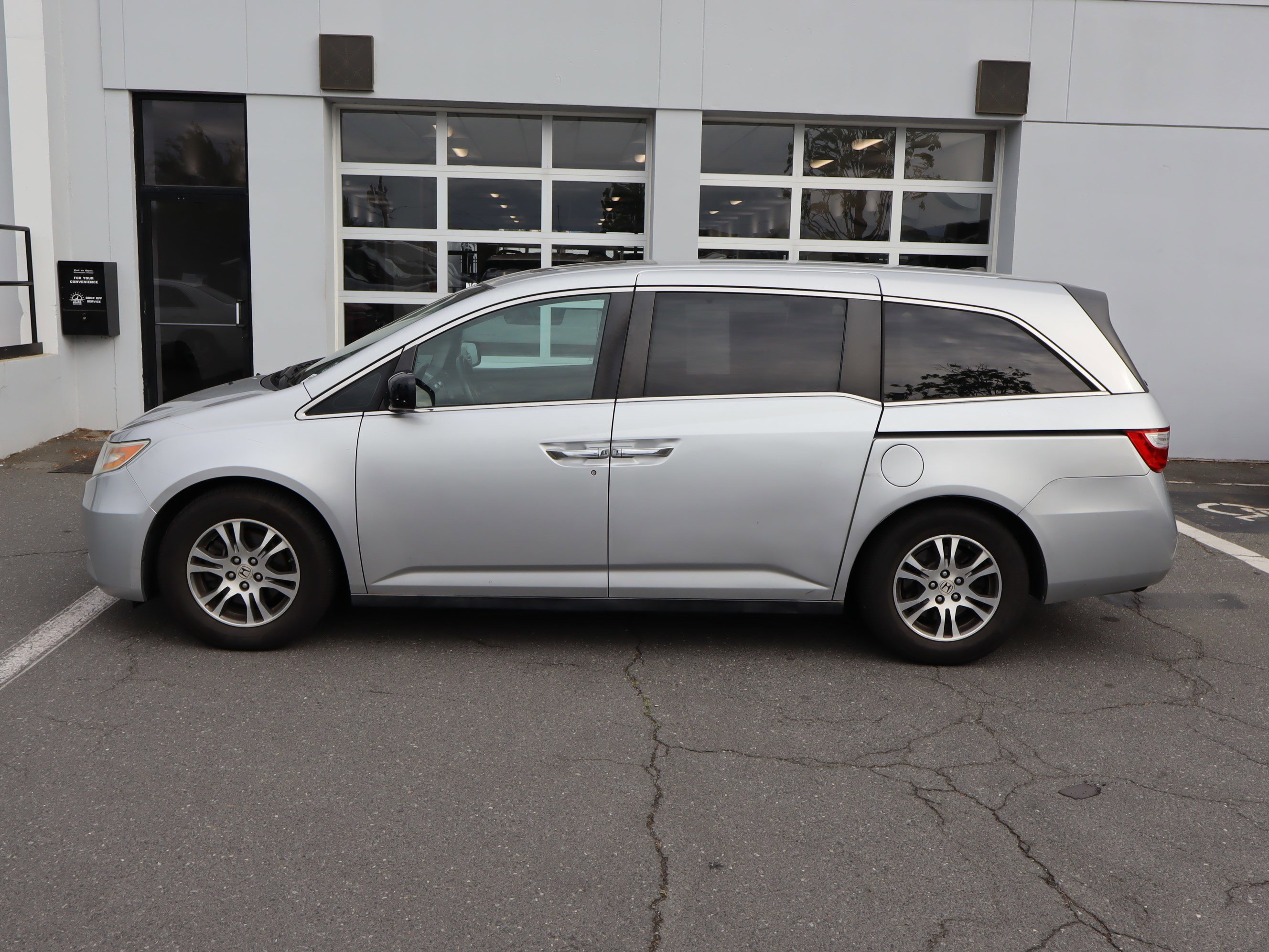 Used 2012 Honda Odyssey EX-L image 7