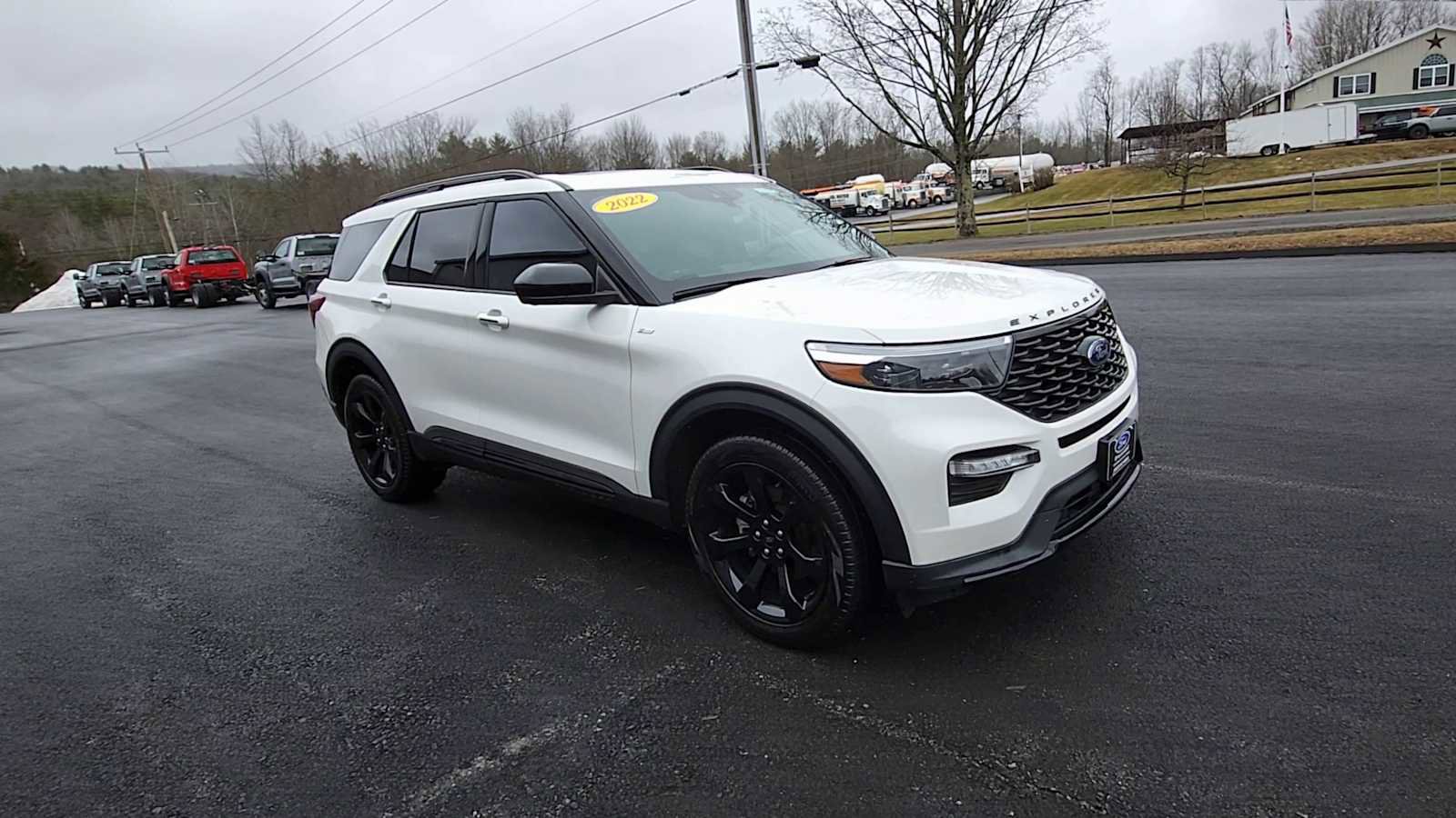 Used 2022 Ford Explorer ST-Line w/ Class IV Trailer Tow Package AWD/4WD image 2
