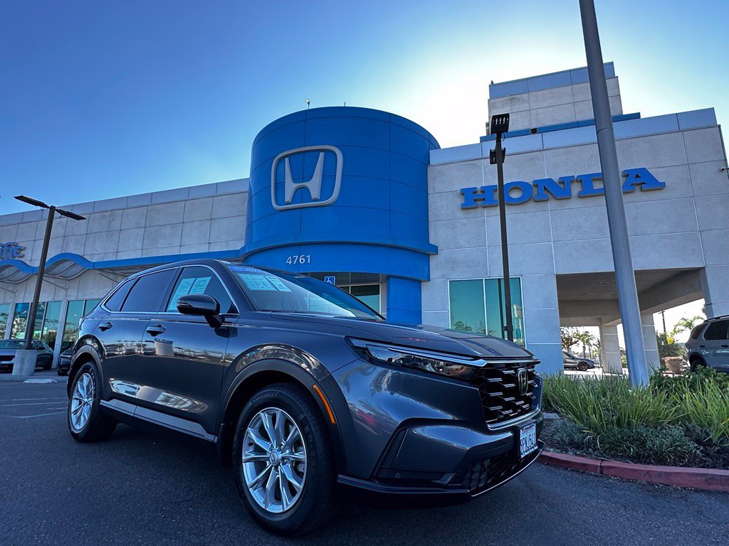 Used 2025 Honda CR-V EX-L image 2