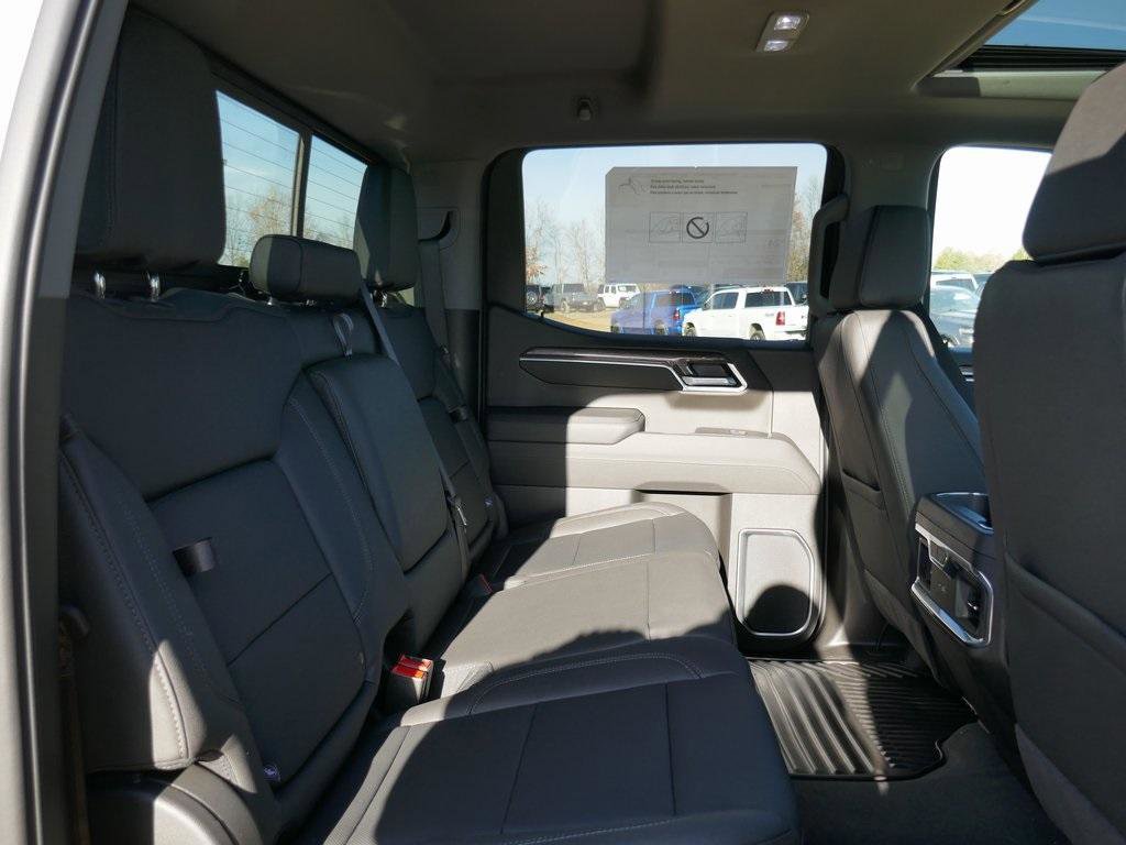 New 2026 Chevrolet Silverado 1500 LTZ w/ LTZ Premium Package image 11