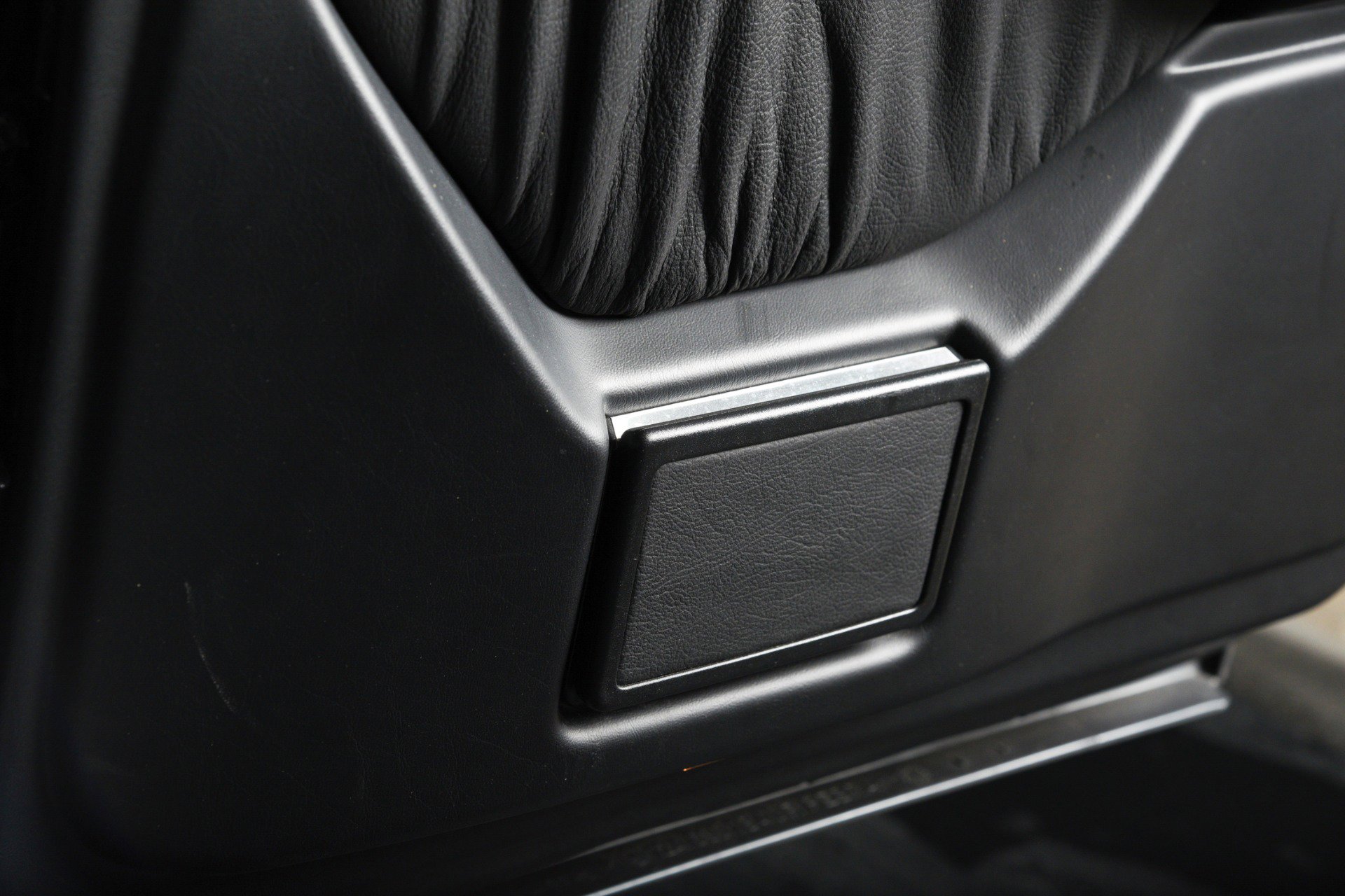 Used 1994 Mercedes-Benz E 500 Sedan image 30