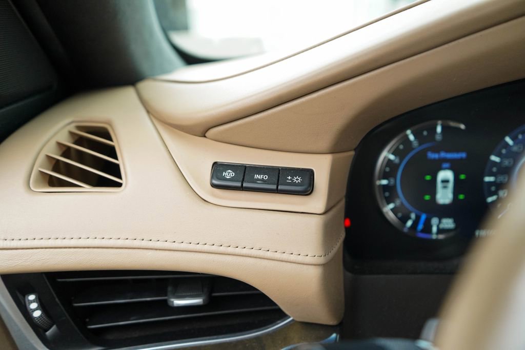 Used 2019 Cadillac Escalade Platinum image 26