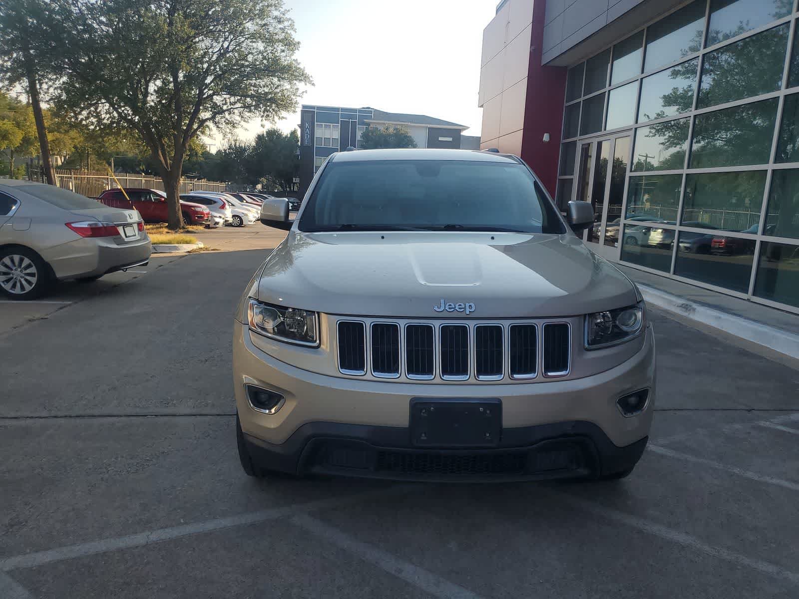 Used 2014 Jeep Grand Cherokee Laredo w/ Quick Order Package 23E RWD image 8