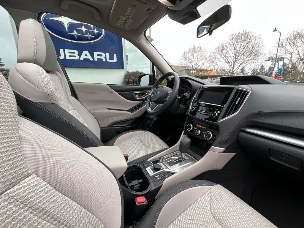 Certified 2023 Subaru Forester Premium image 18